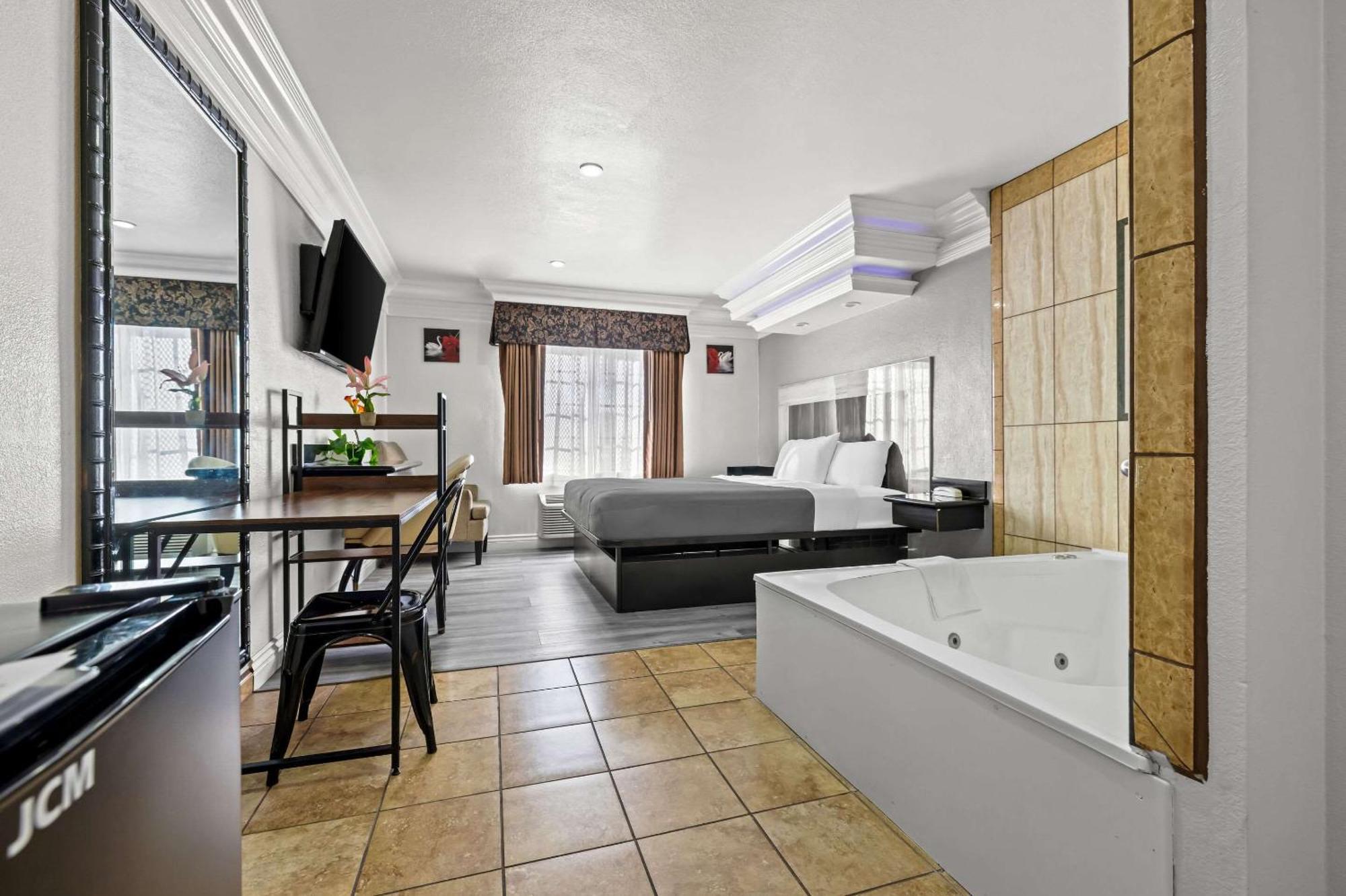 Rodeway Inn Santa Ana Extérieur photo